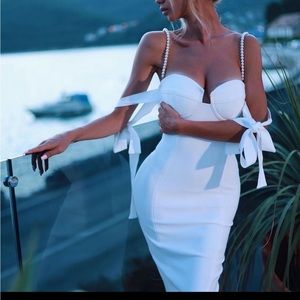 White dress pearl sleeves